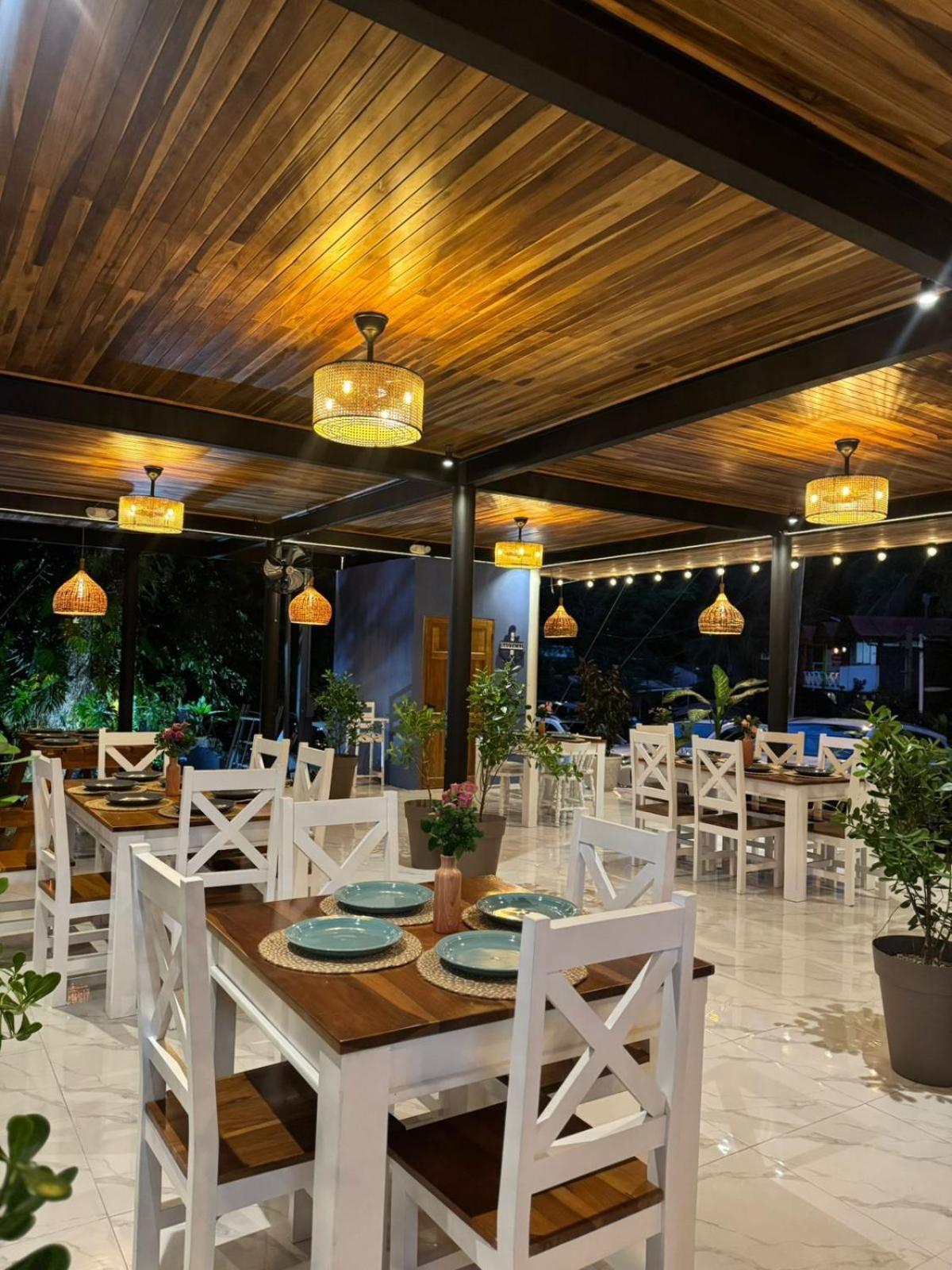 Hotel Mono Azul Quepos Luaran gambar